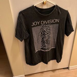 Brandy Melville tshirt